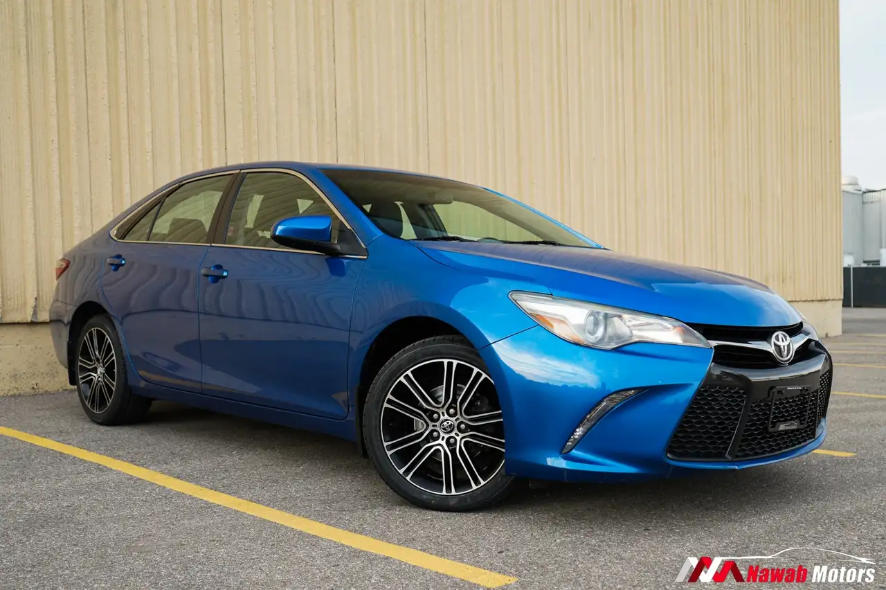 Toyota Camry fotografie Toyota Camry