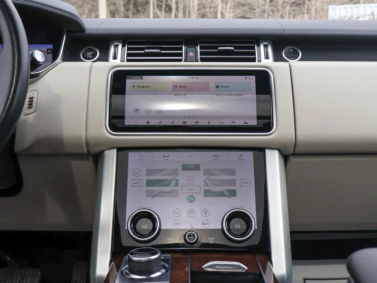 Land Rover Range Rover photo Land Rover Range Rover