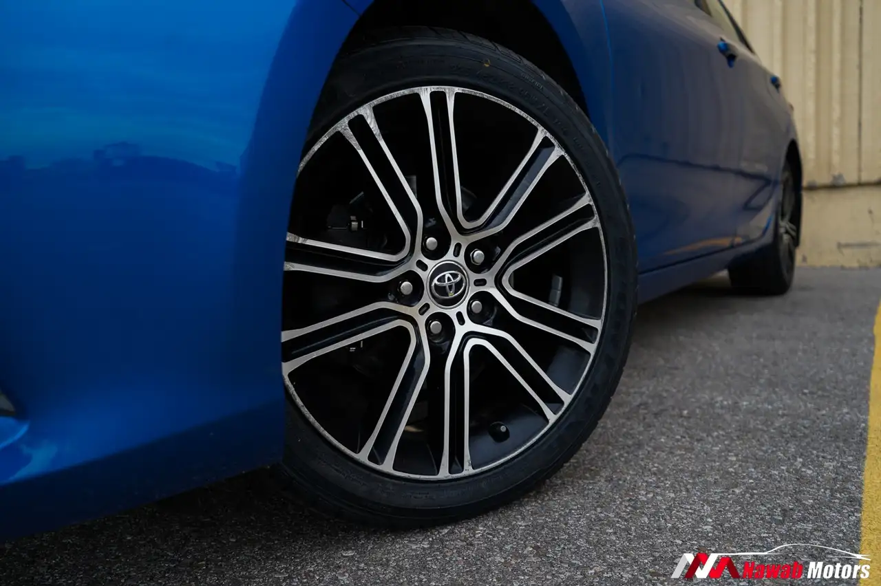 Toyota Camry fotografie Toyota Camry