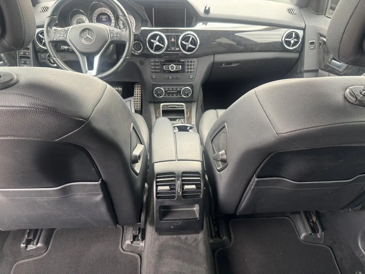 Mercedes-Benz GLK-Class снимка Mercedes-Benz GLK-Class