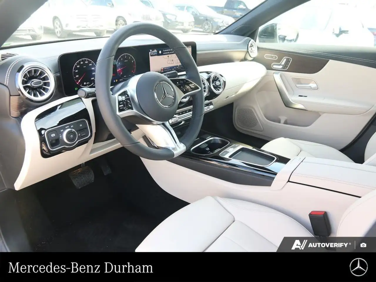 Mercedes-Benz CLA fotografie Mercedes-Benz CLA