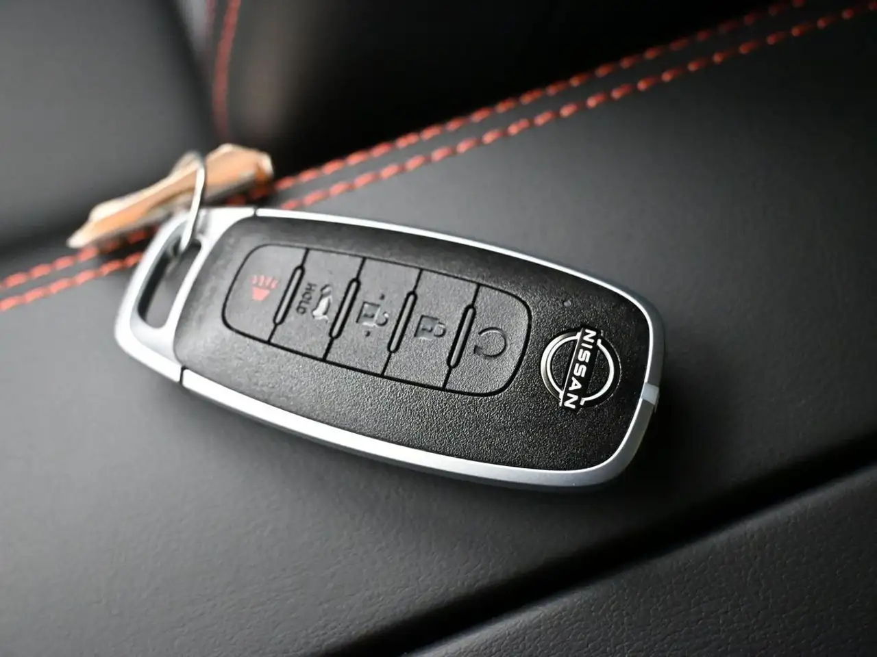 Nissan Rogue fotografie Nissan Rogue