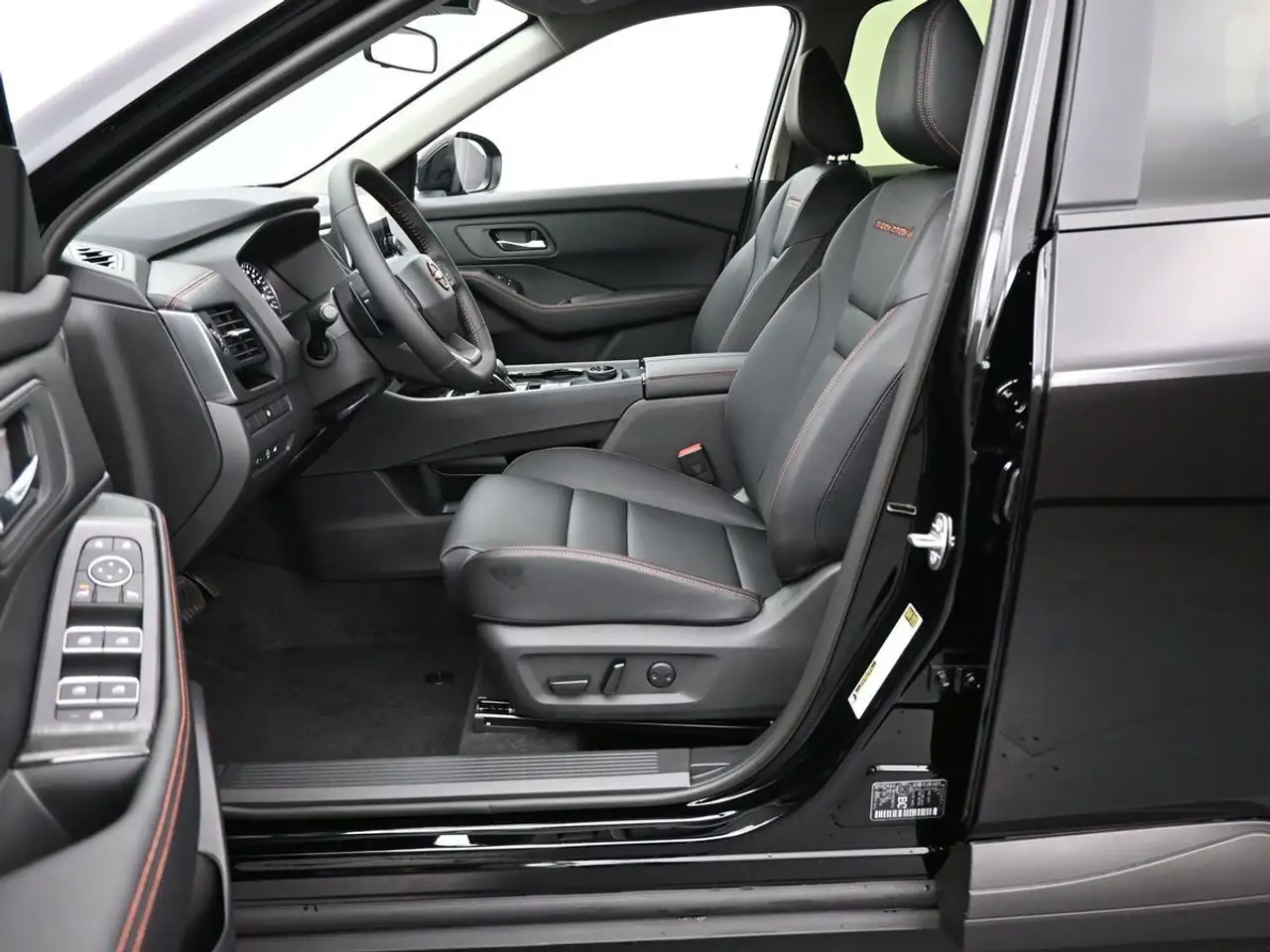 Nissan Rogue fotografie Nissan Rogue