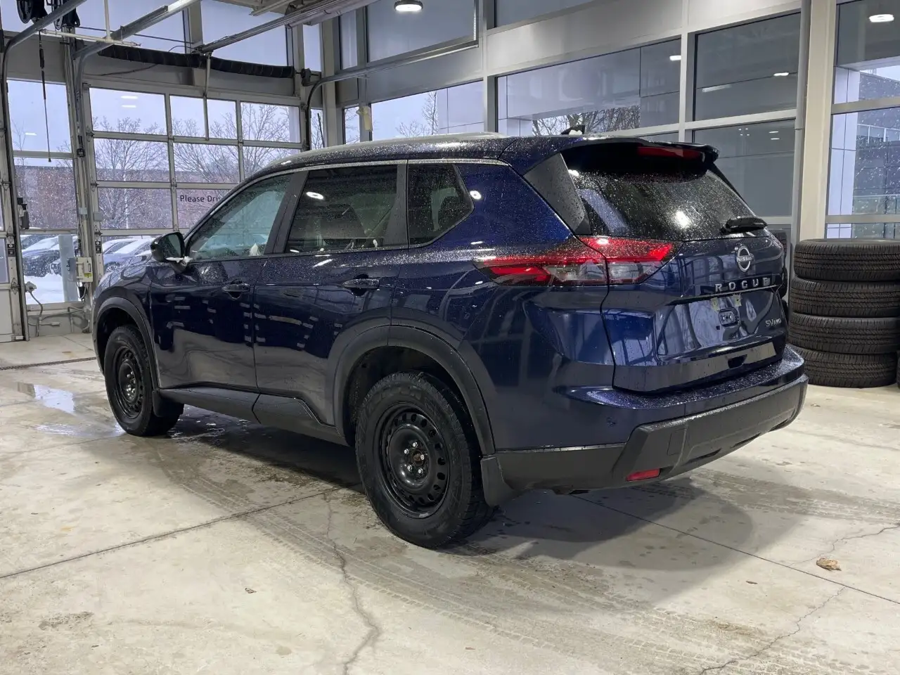 Nissan Rogue снимка Nissan Rogue