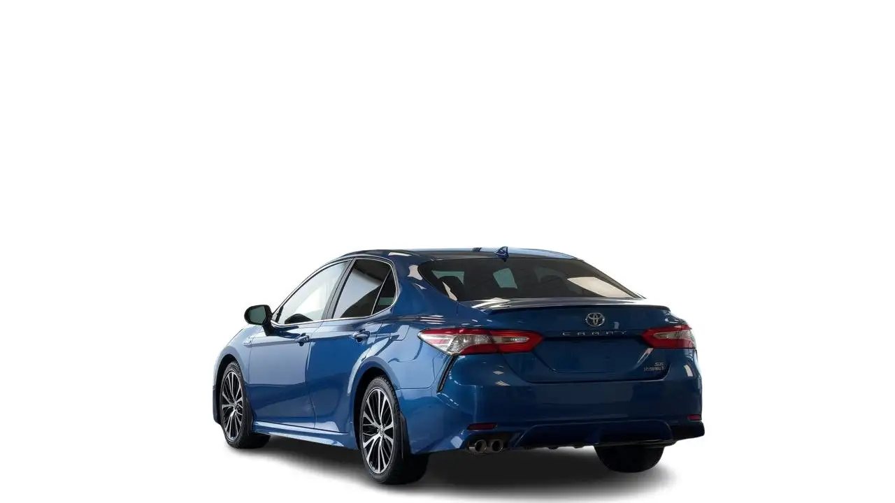 Toyota Camry fotografie Toyota Camry