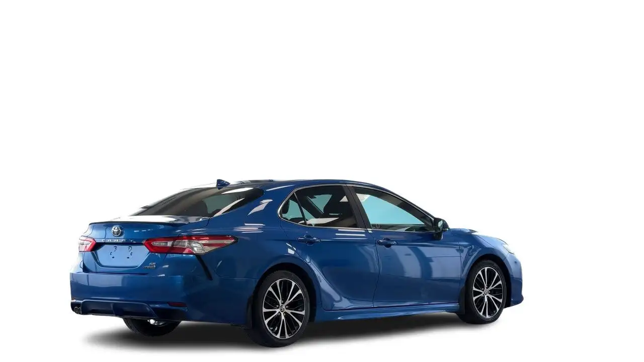 Toyota Camry fotografie Toyota Camry