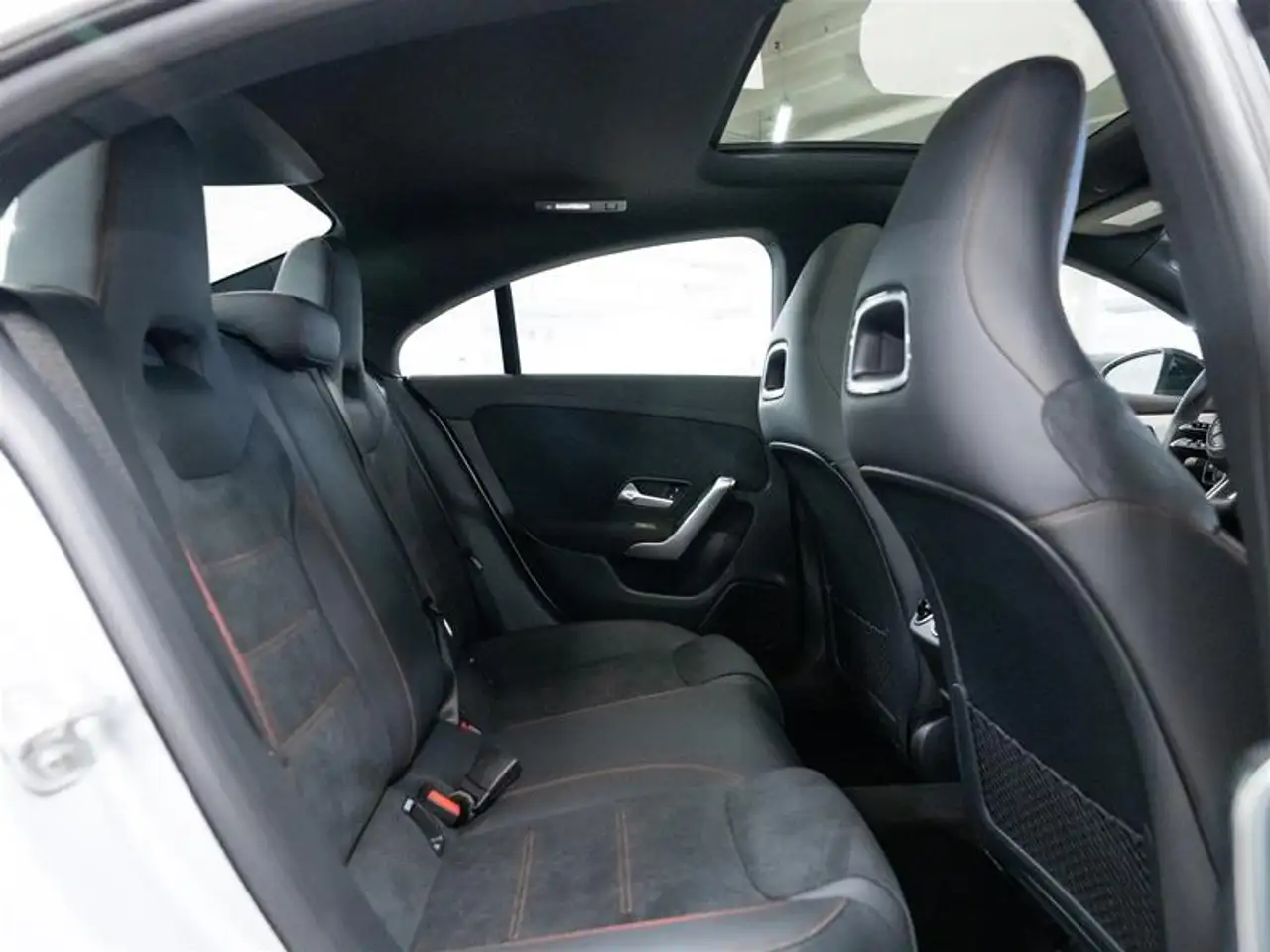 Mercedes-Benz CLA fotografie Mercedes-Benz CLA