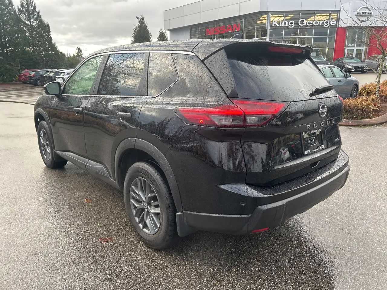 Nissan Rogue снимка Nissan Rogue