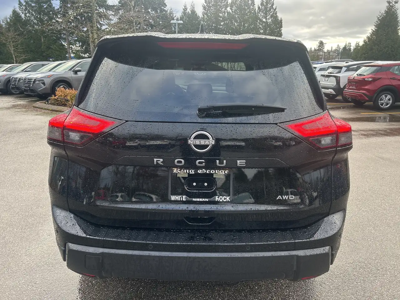 Nissan Rogue снимка Nissan Rogue