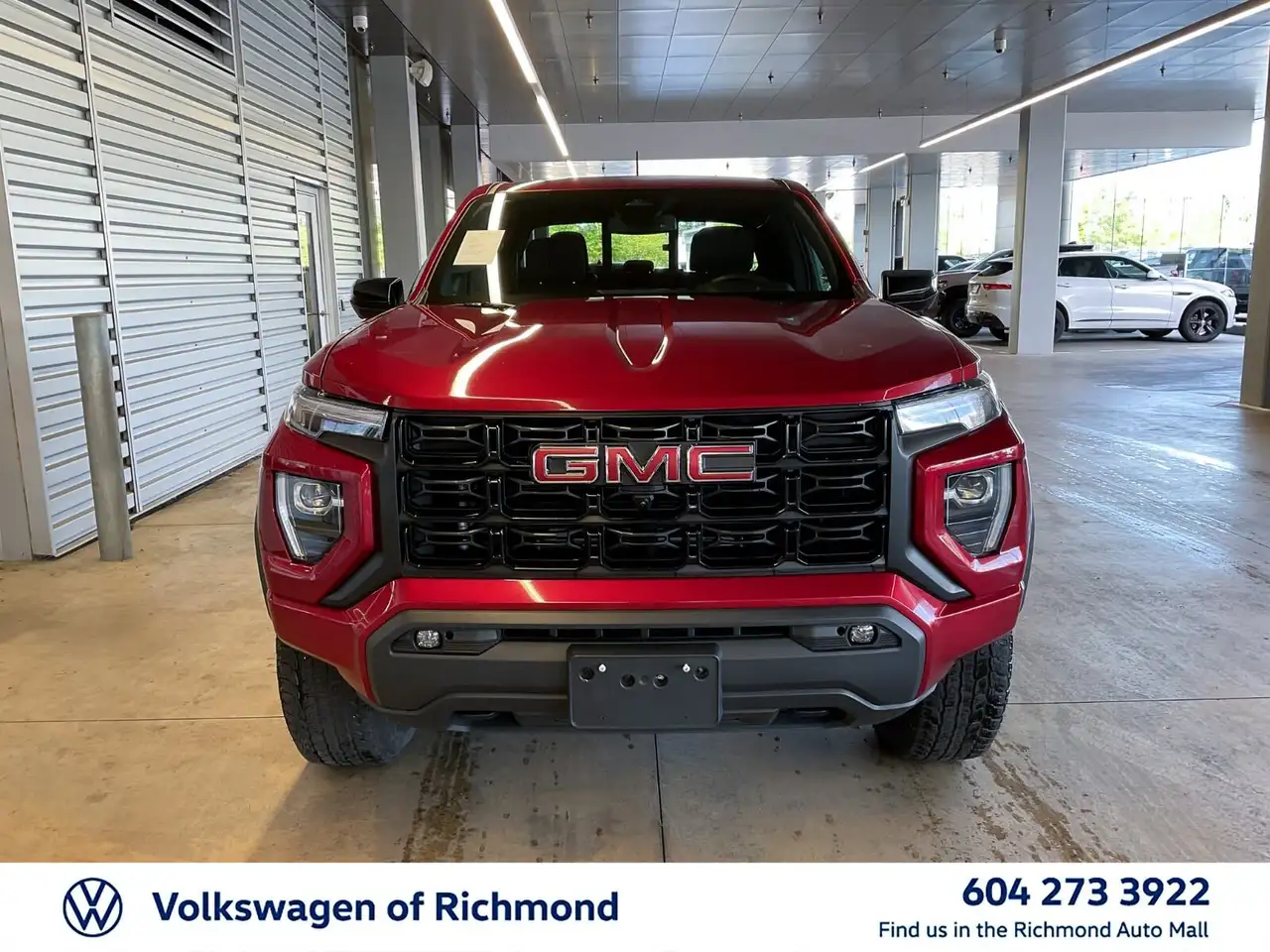 GMC Canyon photo GMC Canyon