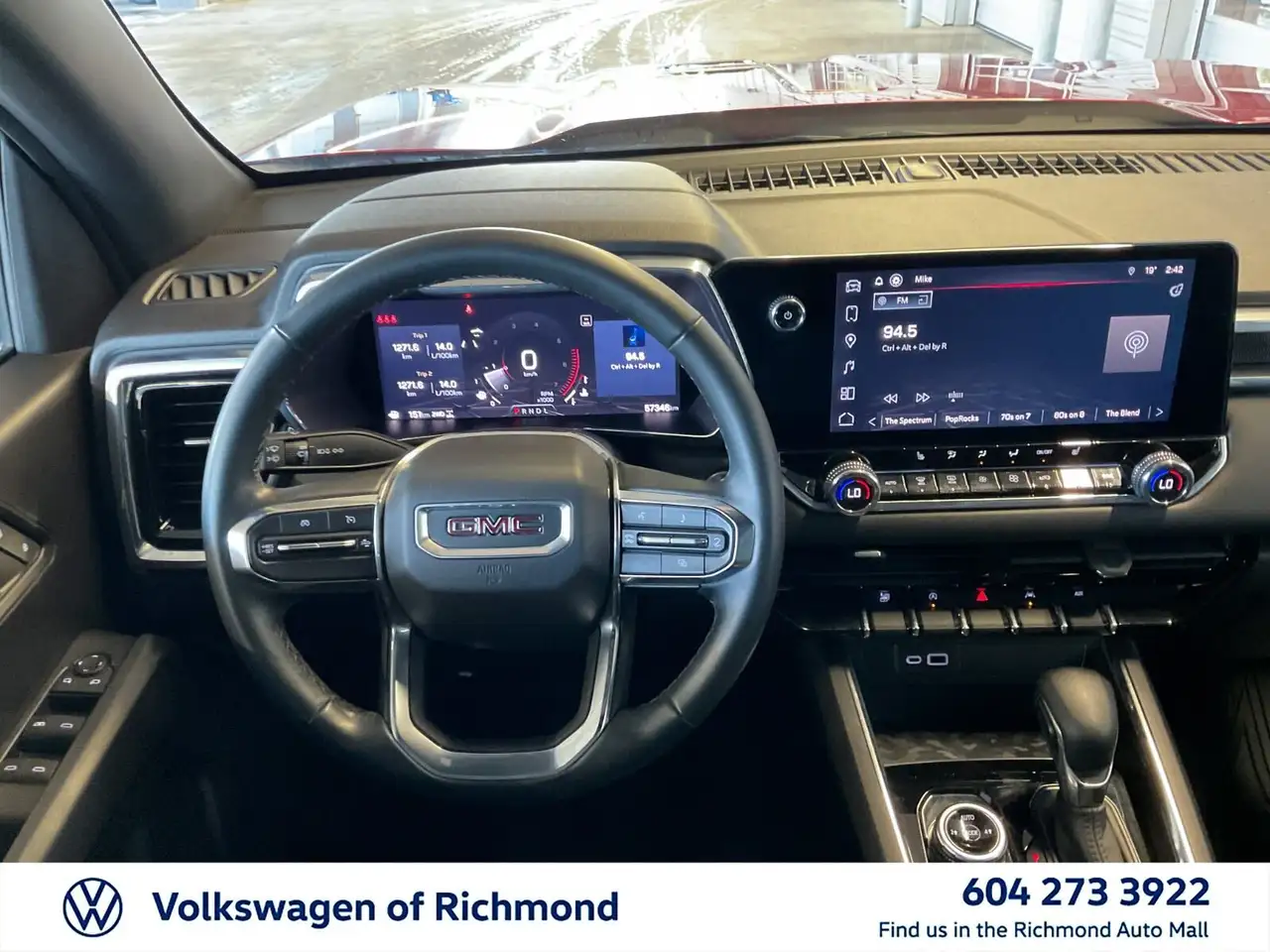 GMC Canyon photo GMC Canyon