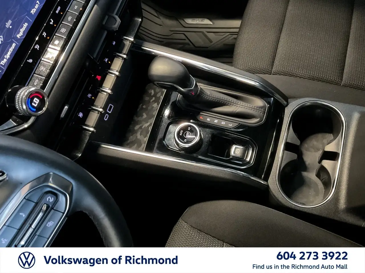 GMC Canyon photo GMC Canyon