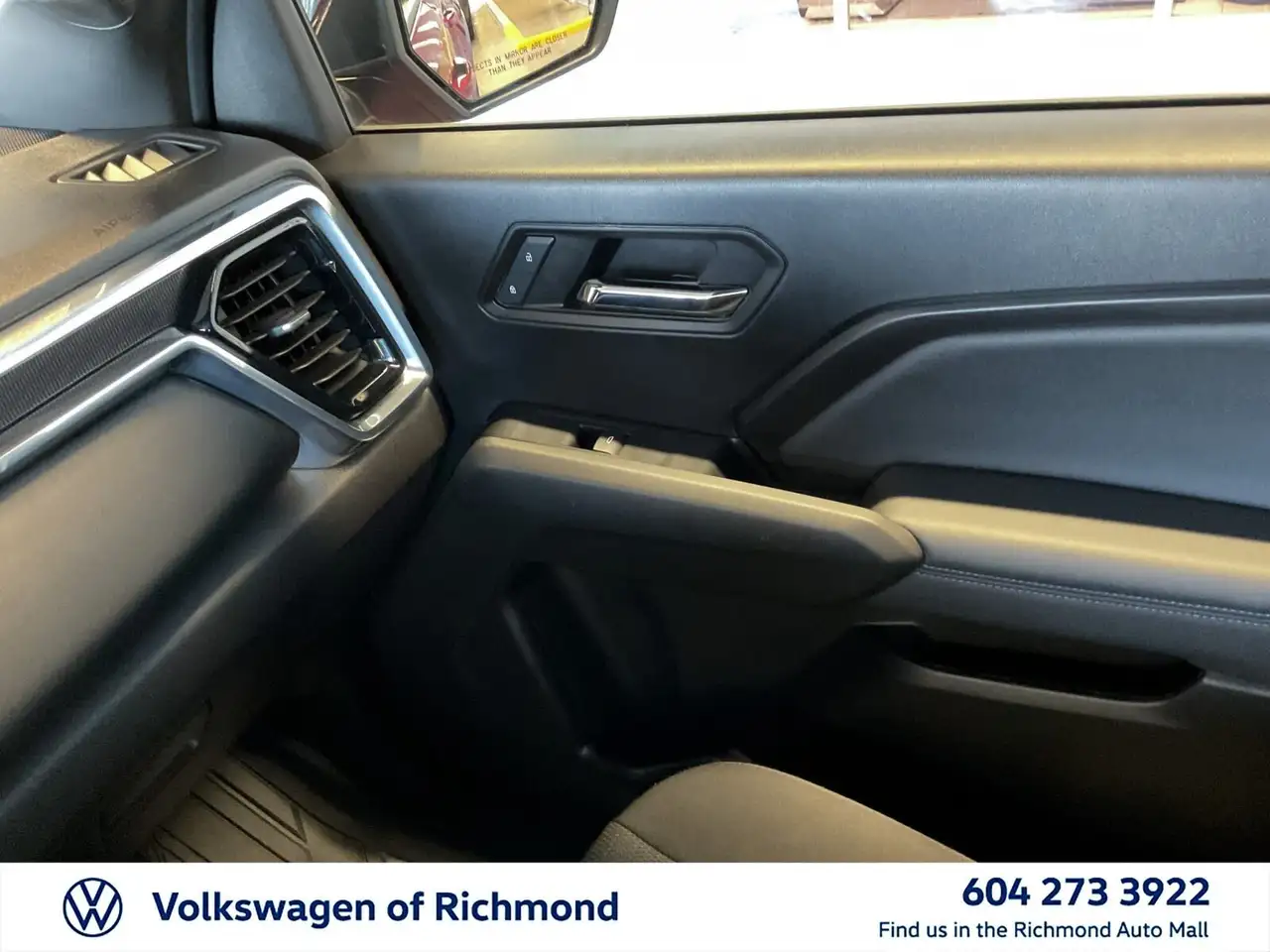 GMC Canyon photo GMC Canyon