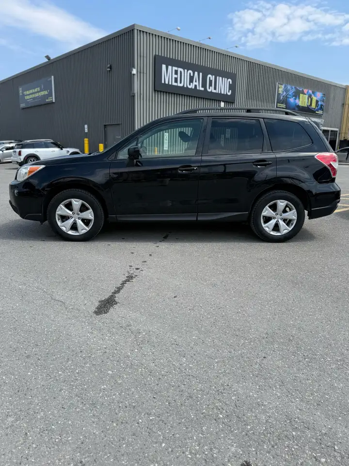 Subaru Forester снимка Subaru Forester