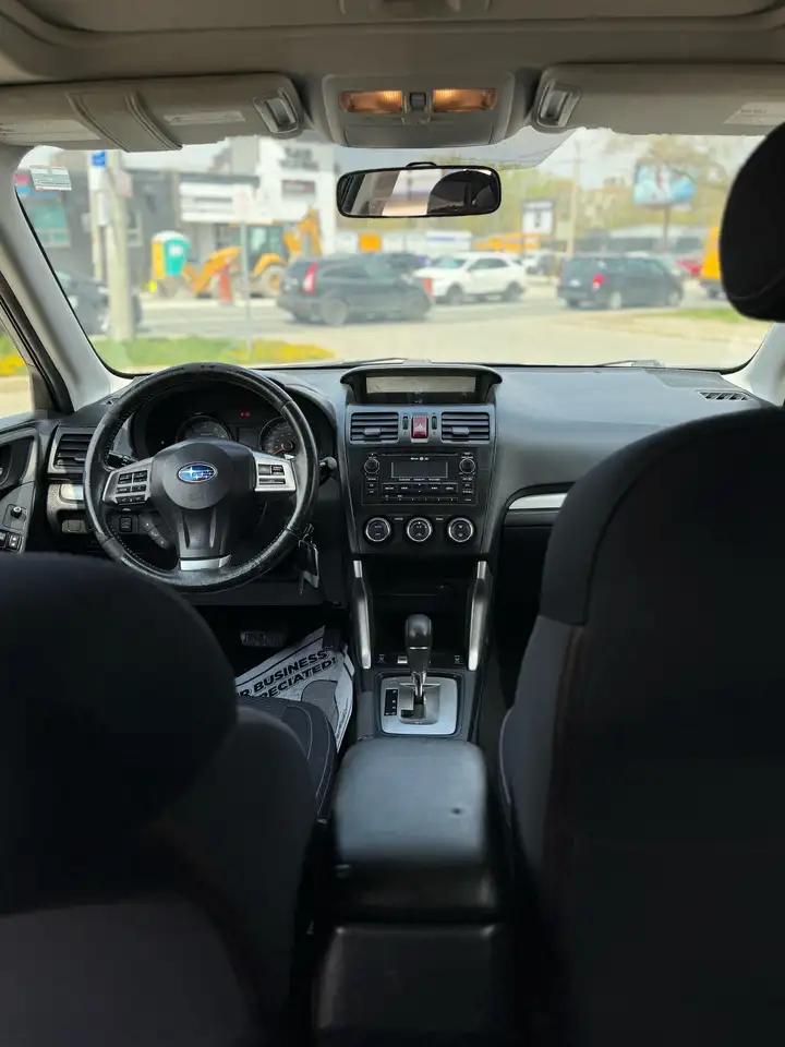 Subaru Forester снимка Subaru Forester