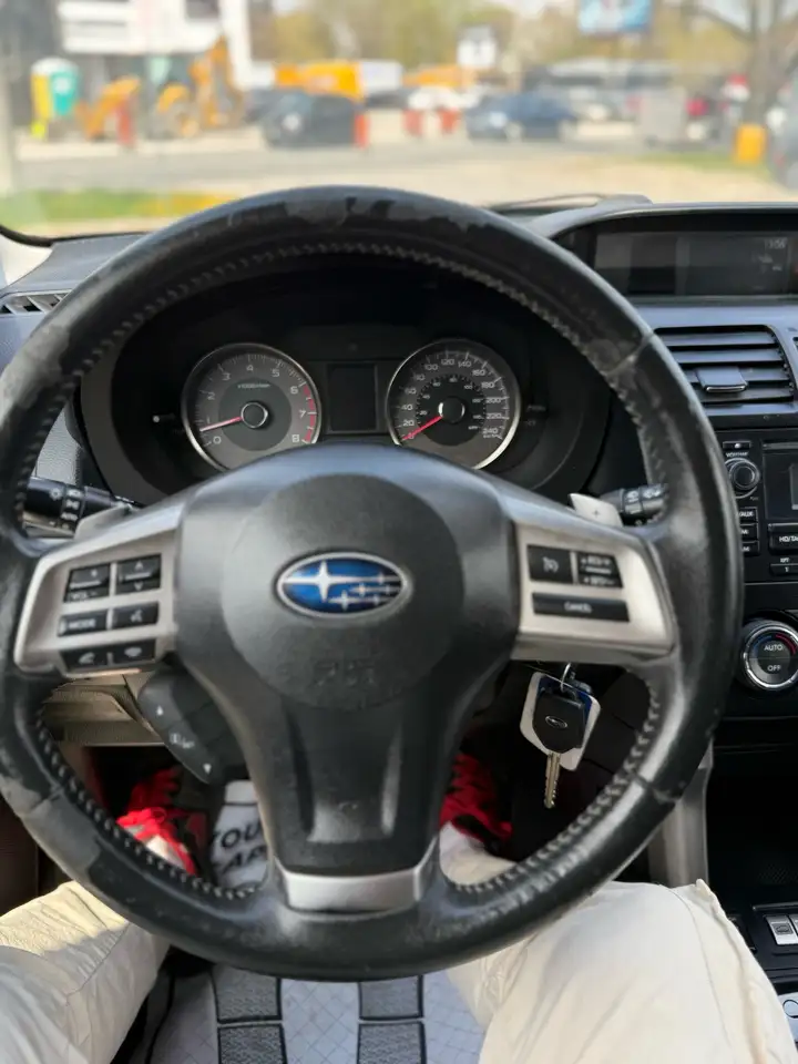 Subaru Forester снимка Subaru Forester
