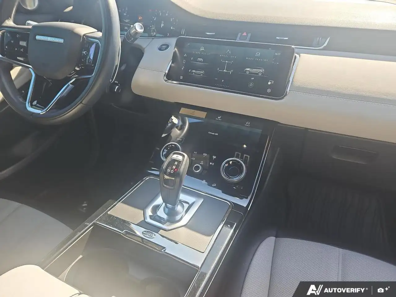 Land Rover Range Rover Evoque снимка Land Rover Range Rover Evoque