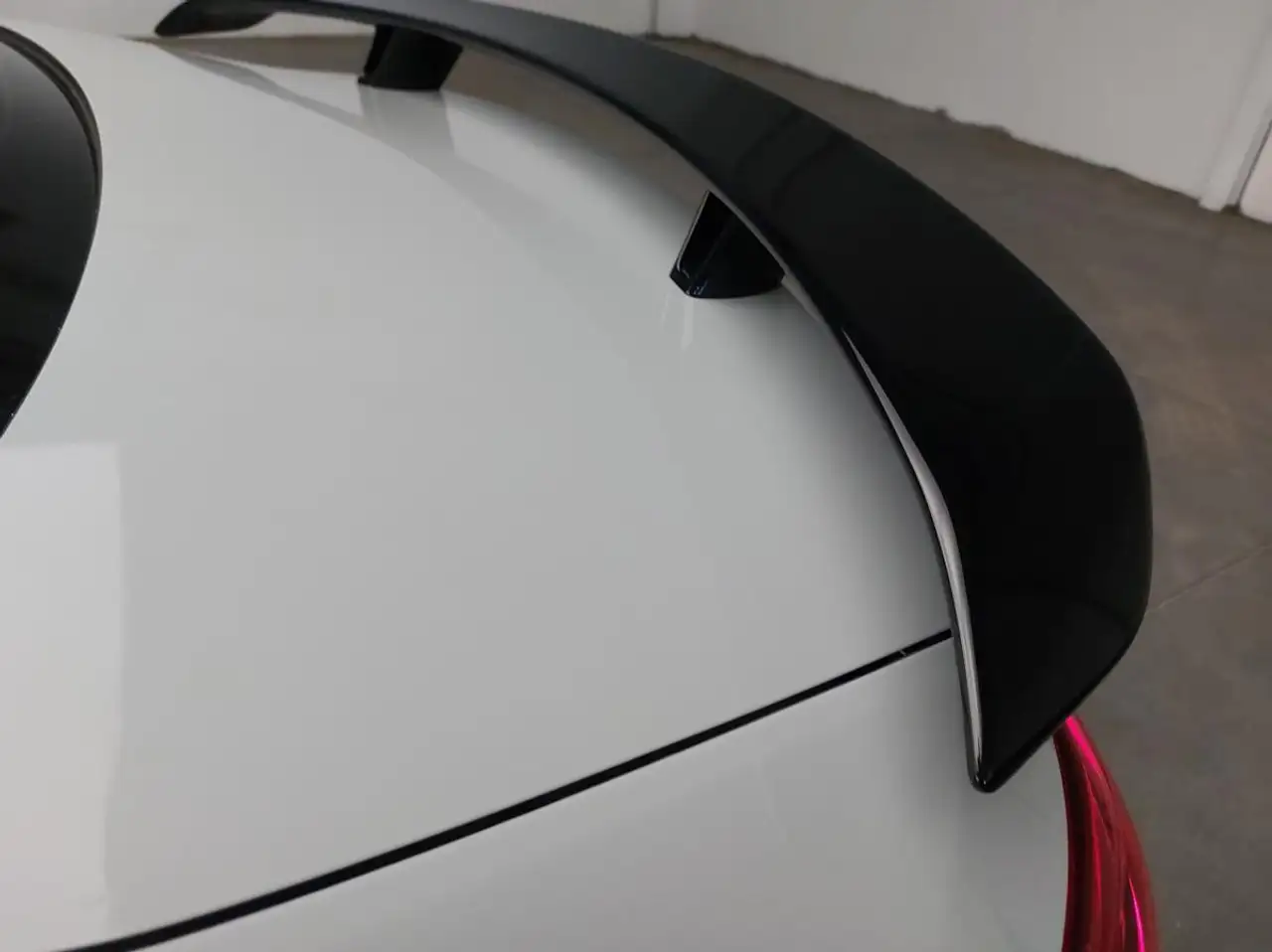 Mercedes-Benz CLA снимка Mercedes-Benz CLA