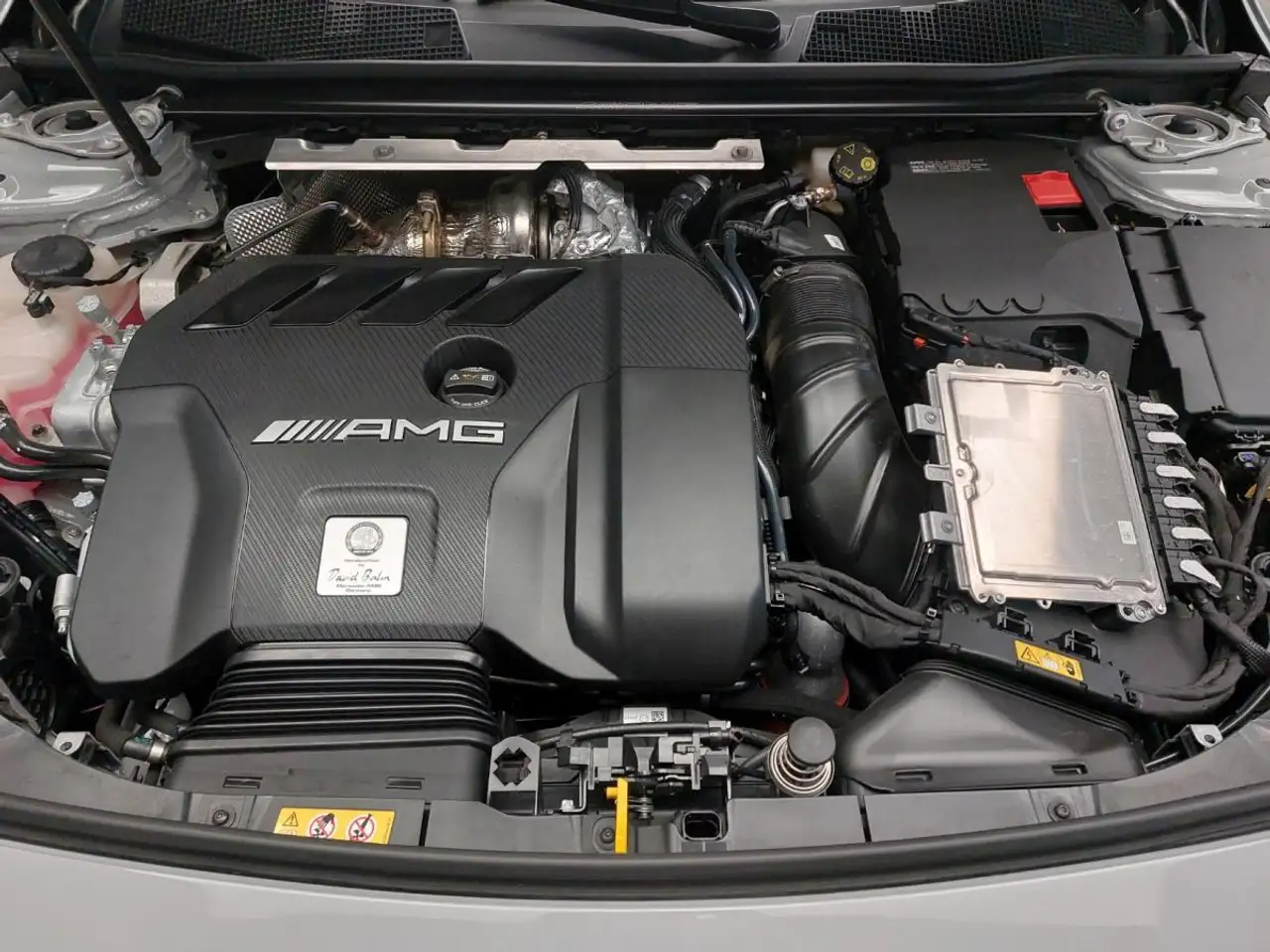 Mercedes-Benz CLA снимка Mercedes-Benz CLA