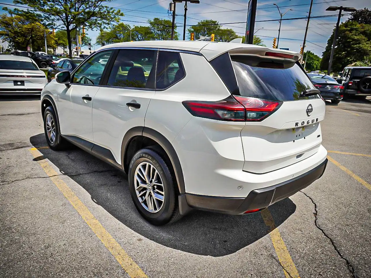 Nissan Rogue photo Nissan Rogue