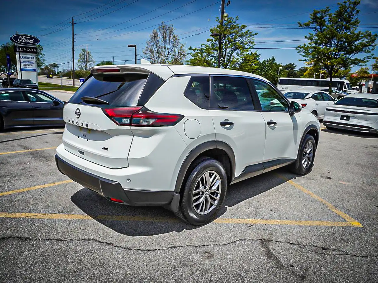 Nissan Rogue photo Nissan Rogue