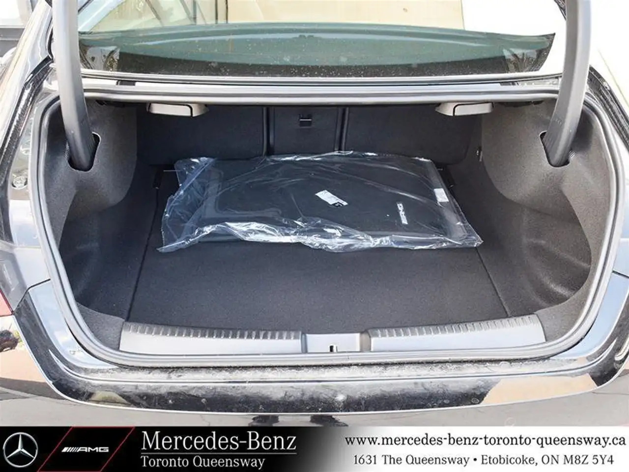Mercedes-Benz CLA снимка Mercedes-Benz CLA