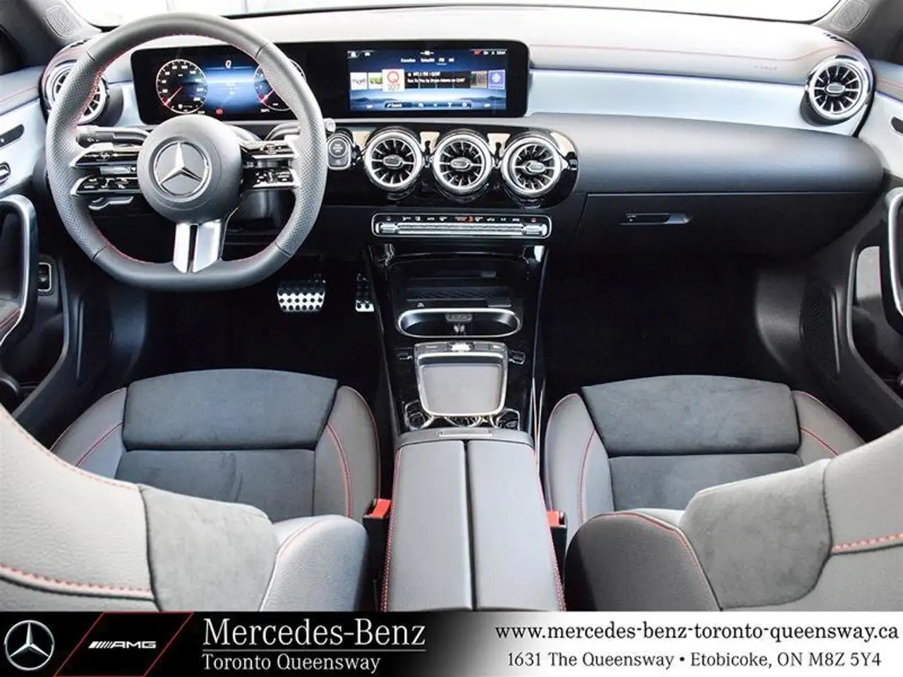 Mercedes-Benz CLA снимка Mercedes-Benz CLA