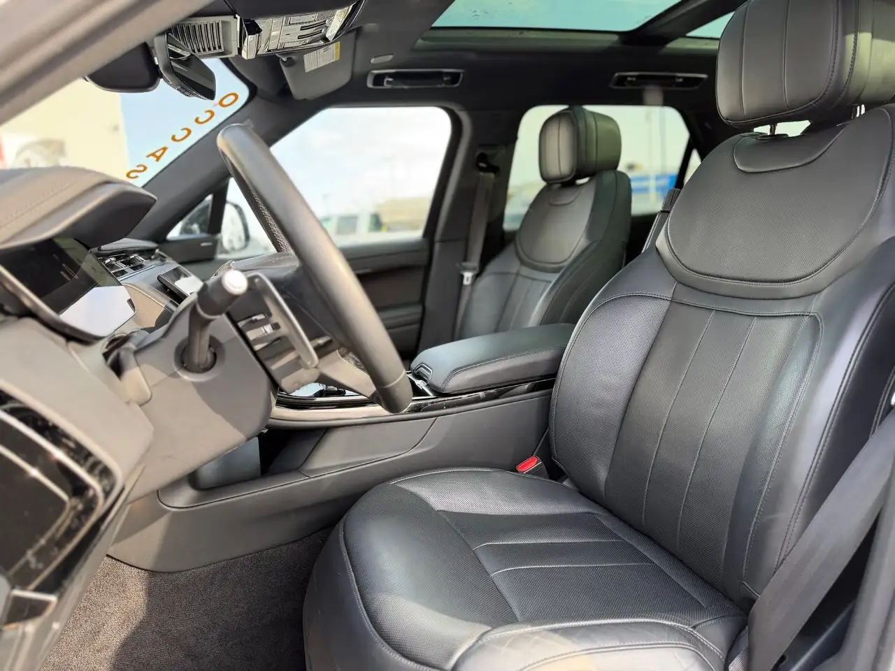 Land Rover Range Rover Sport photo Land Rover Range Rover Sport