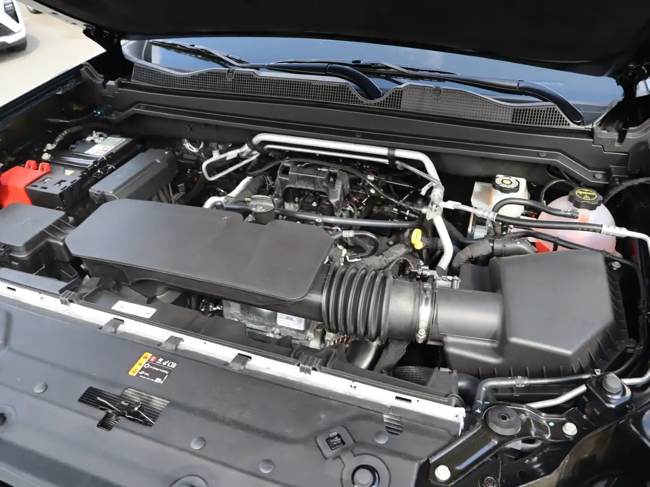 GMC Canyon photo GMC Canyon