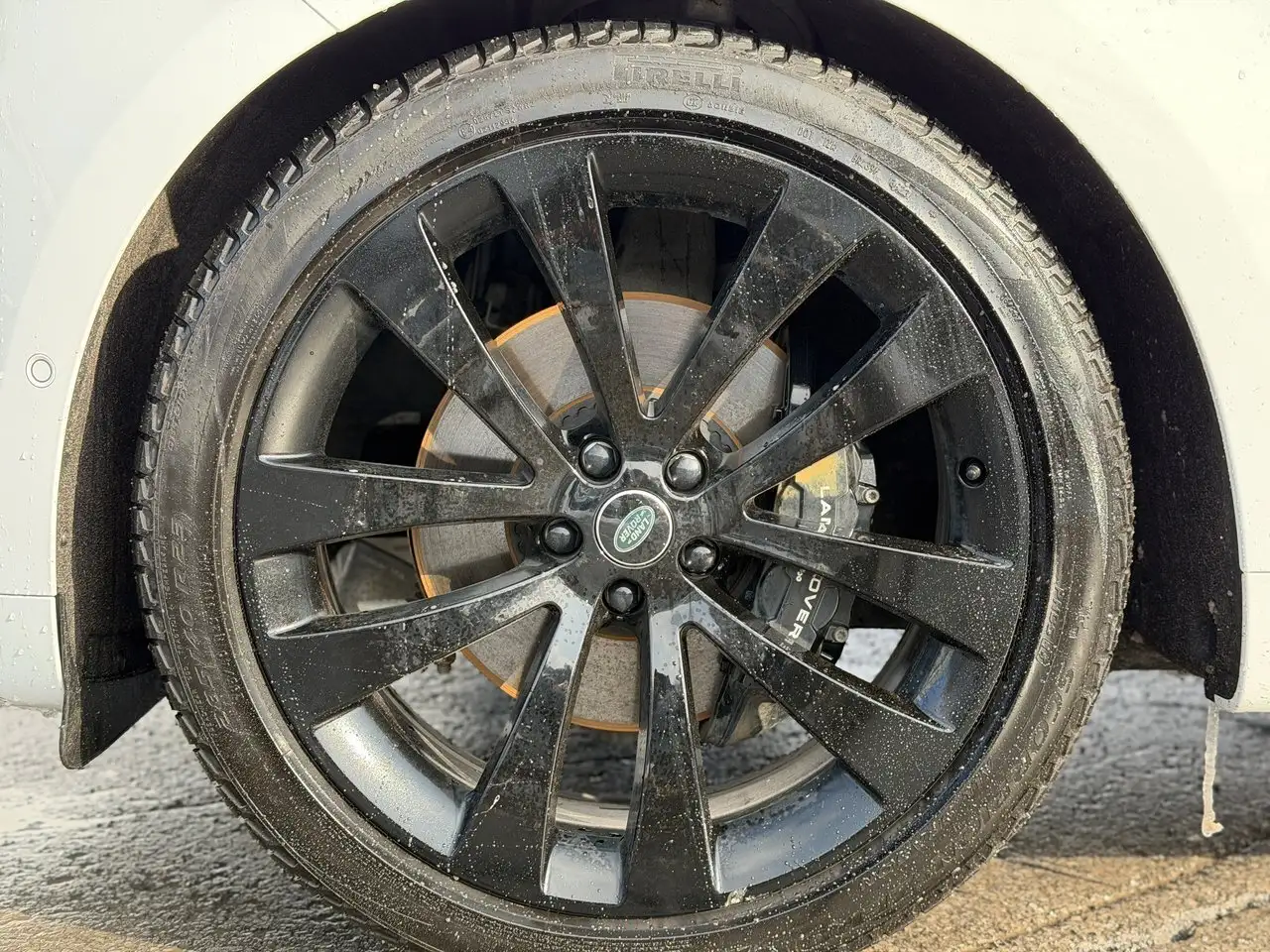 Land Rover Range Rover Sport photo Land Rover Range Rover Sport