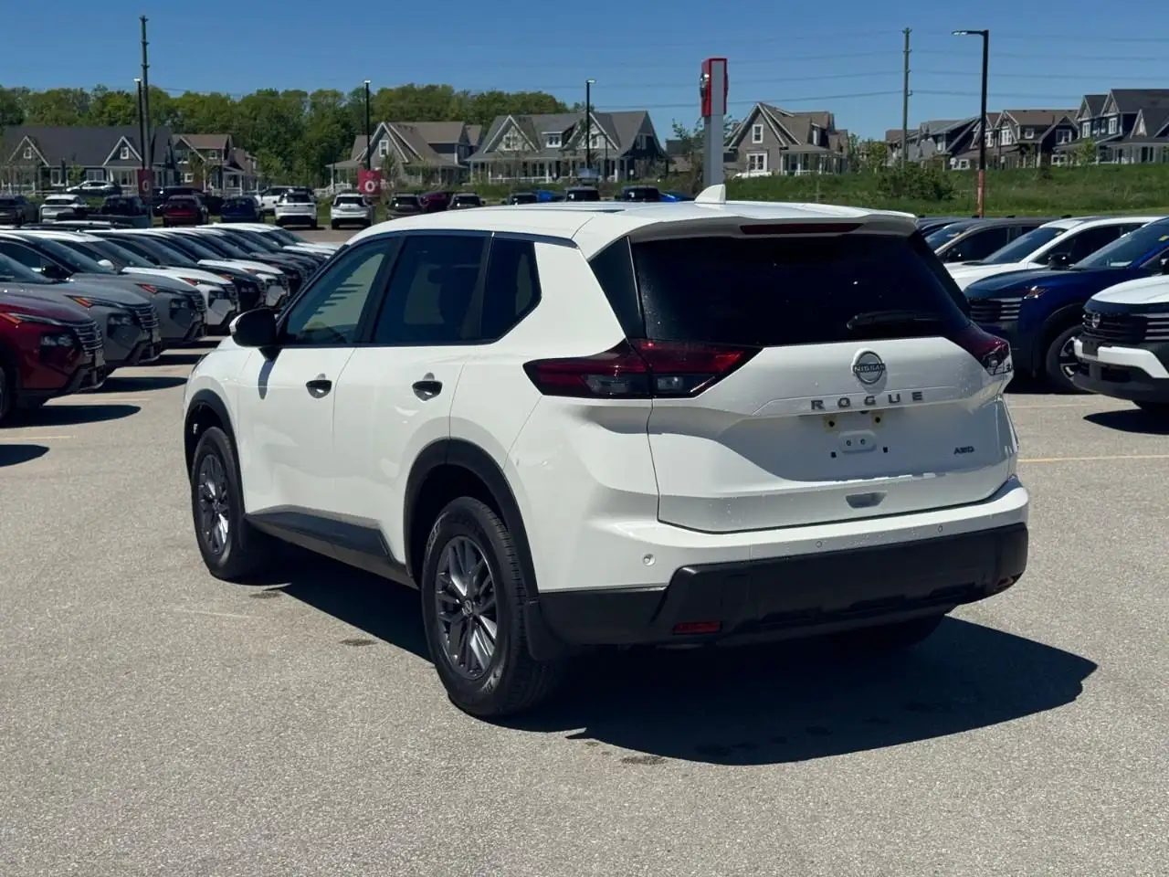 Nissan Rogue photo Nissan Rogue