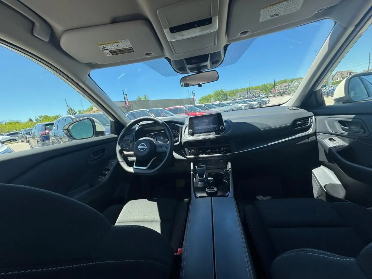 Nissan Rogue photo Nissan Rogue
