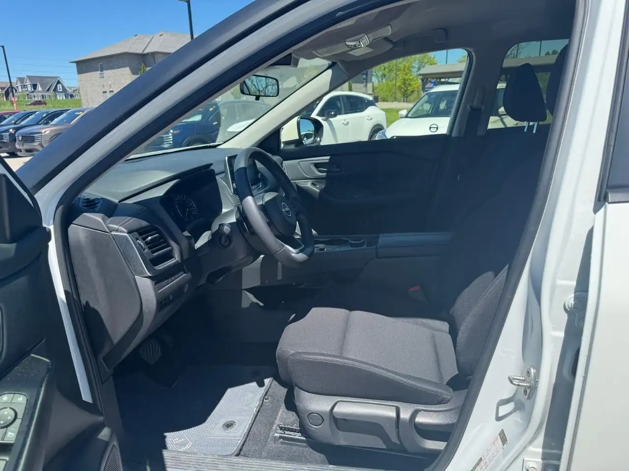 Nissan Rogue photo Nissan Rogue