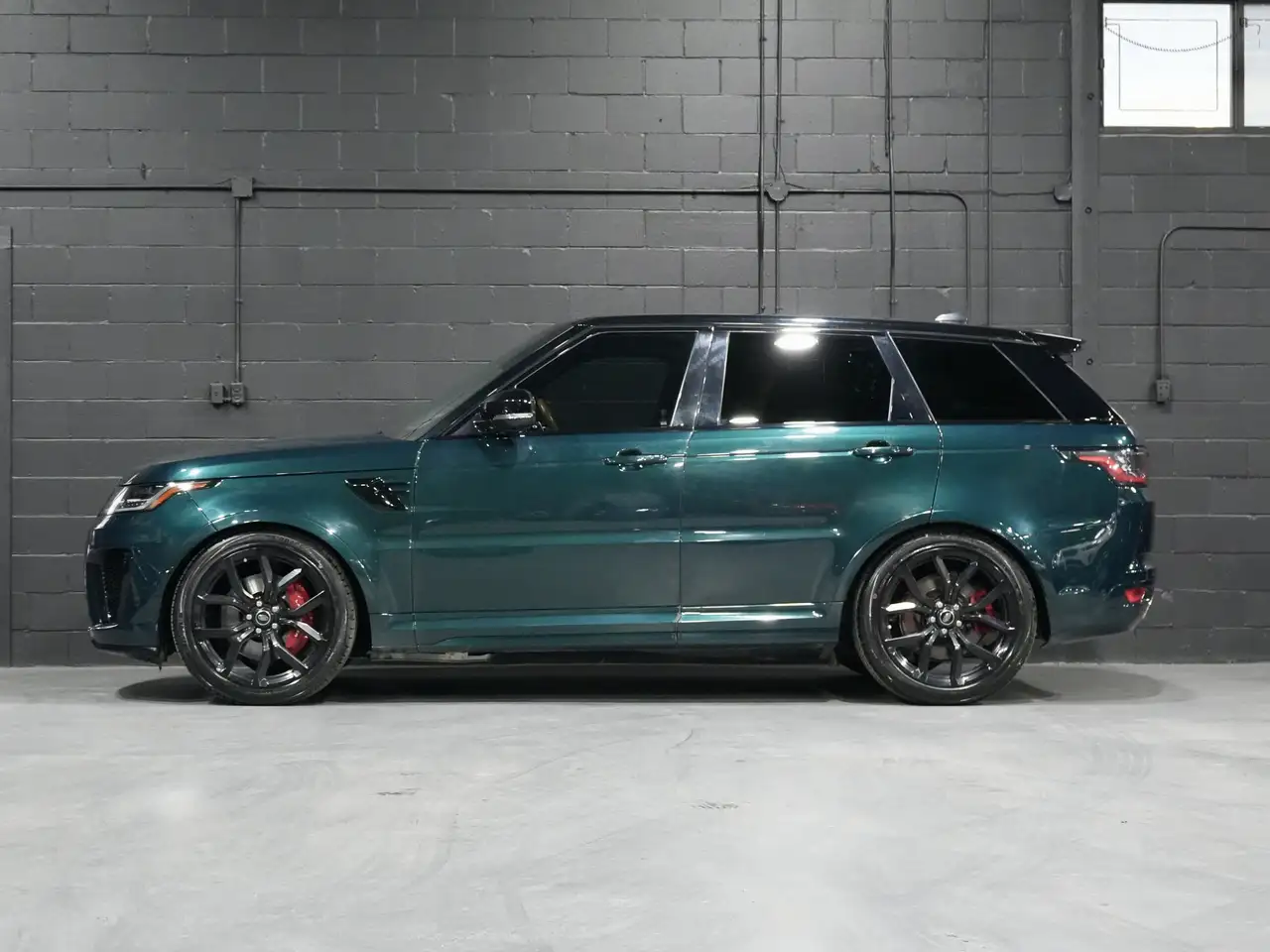 Land Rover Range Rover Sport снимка Land Rover Range Rover Sport
