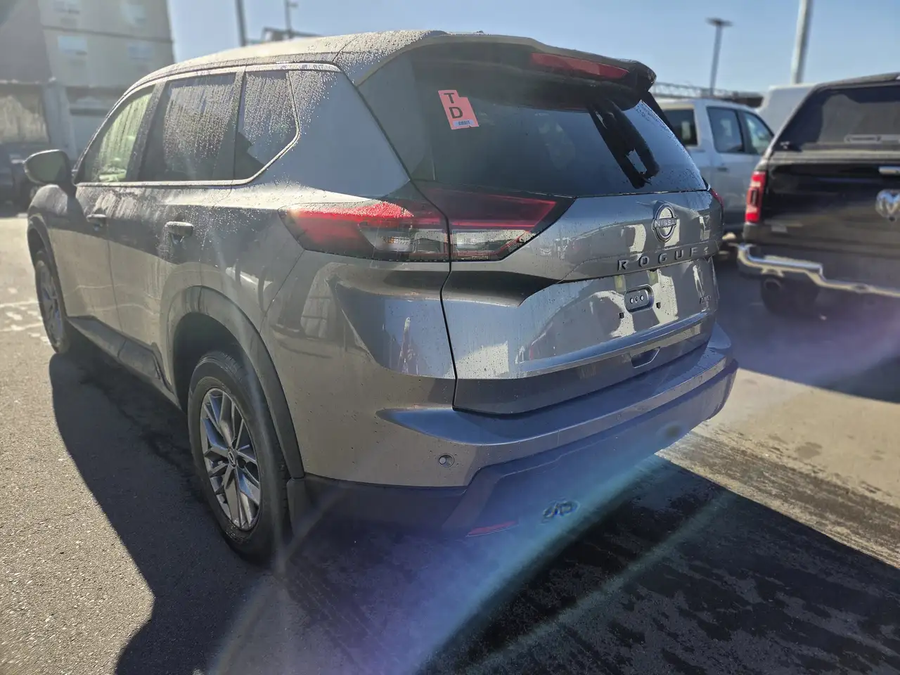 Nissan Rogue fotografie Nissan Rogue
