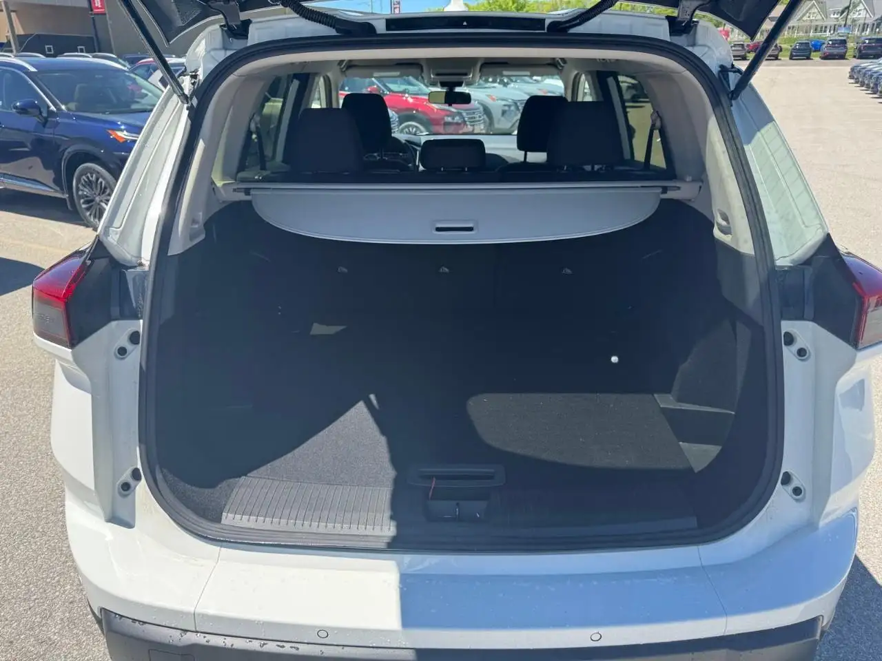 Nissan Rogue photo Nissan Rogue