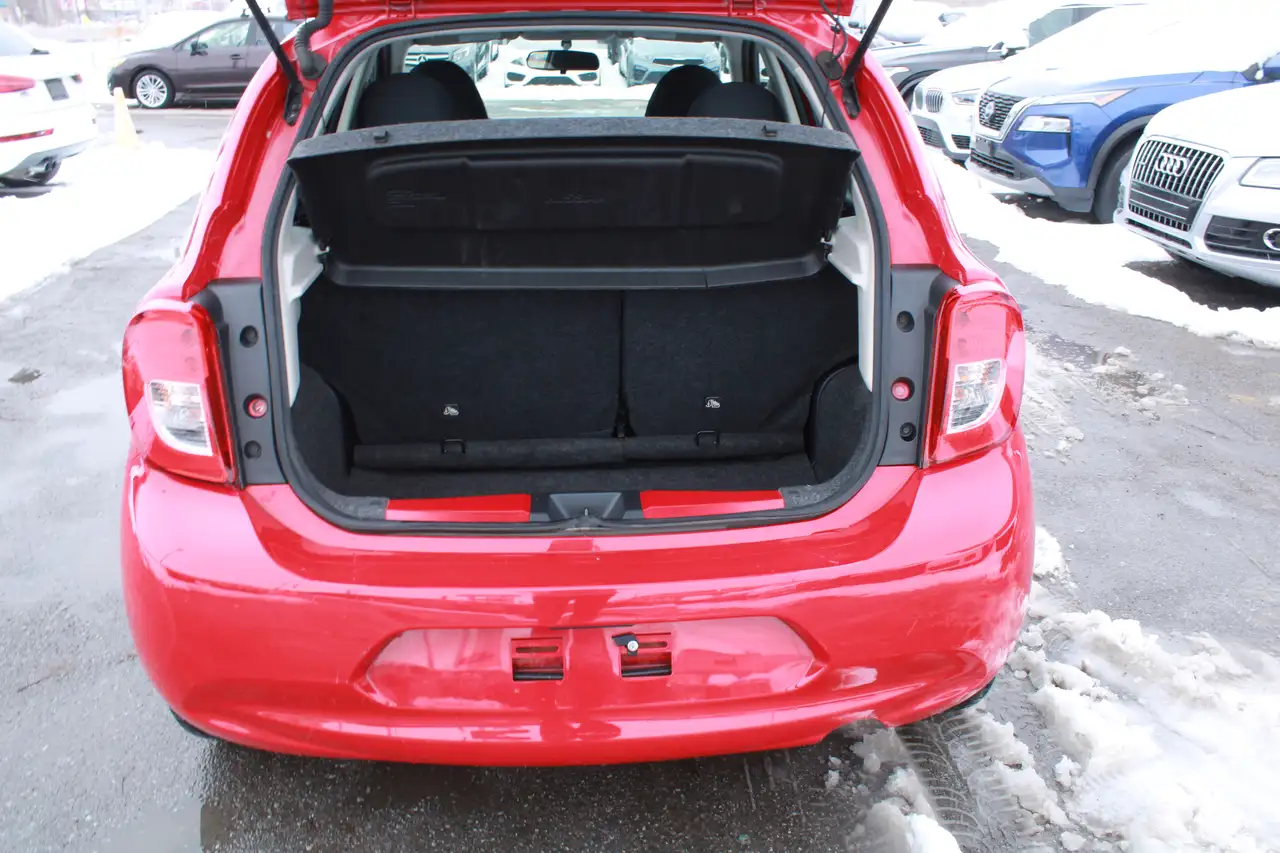 Nissan Micra снимка Nissan Micra