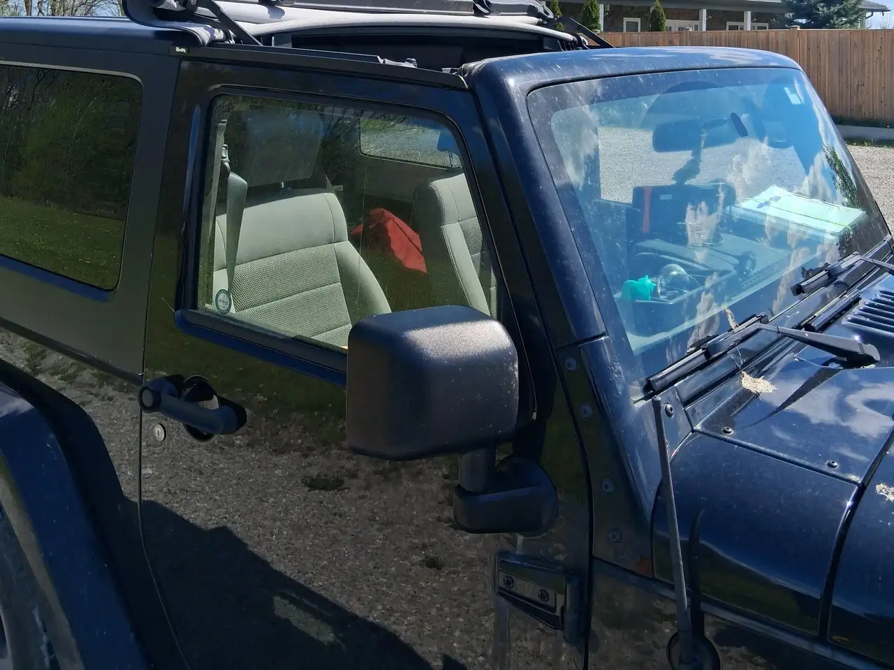 Jeep Wrangler photo Jeep Wrangler
