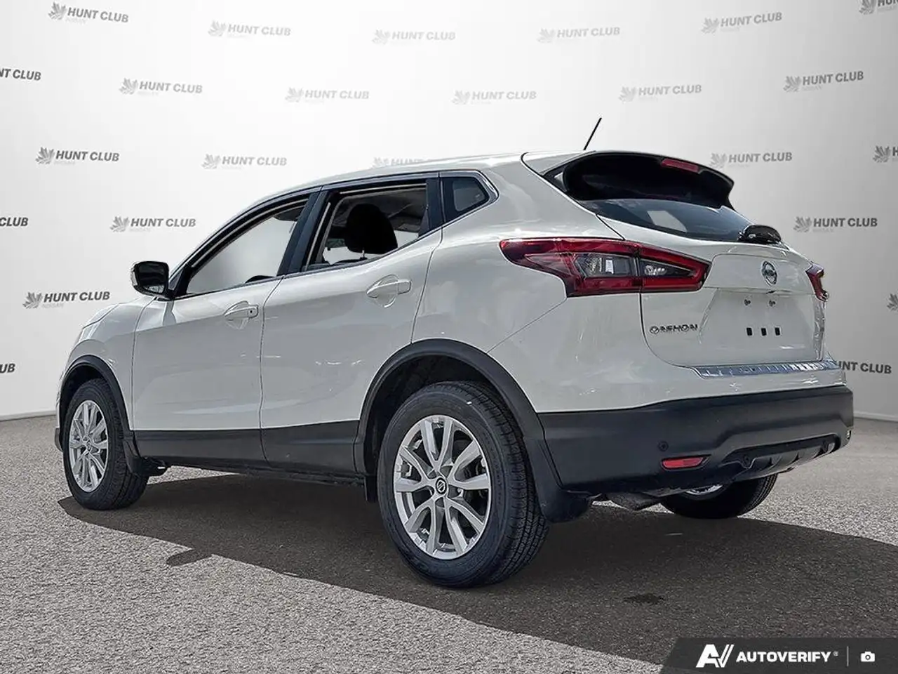 Nissan Qashqai снимка Nissan Qashqai