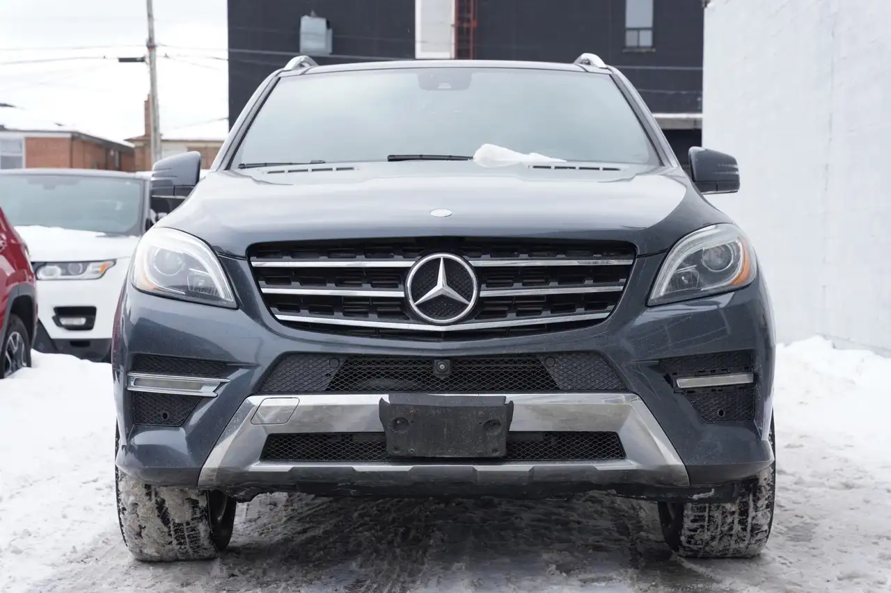 Mercedes-Benz M-Class fotografie Mercedes-Benz M-Class