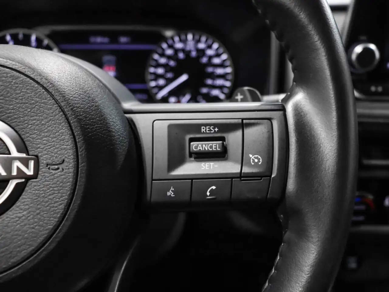 Nissan Rogue photo Nissan Rogue