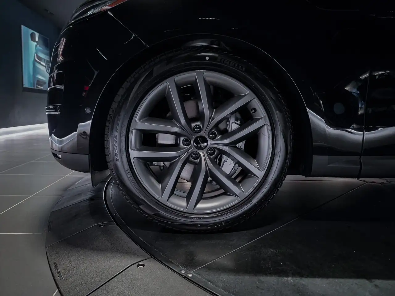 Land Rover Range Rover Sport снимка Land Rover Range Rover Sport