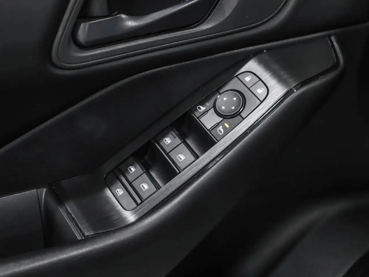 Nissan Rogue photo Nissan Rogue
