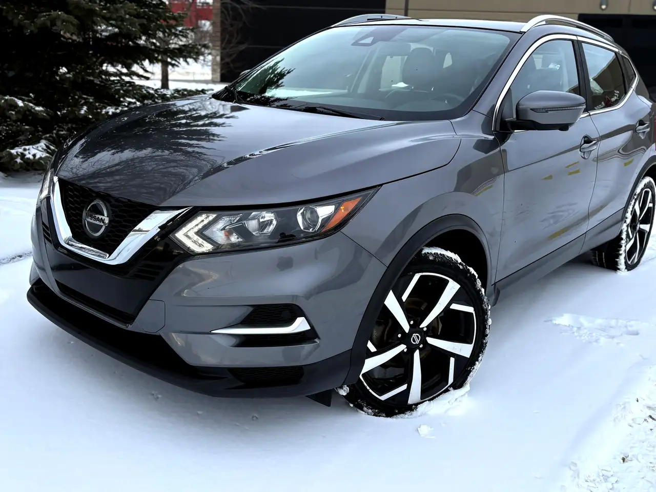 Nissan Qashqai снимка Nissan Qashqai