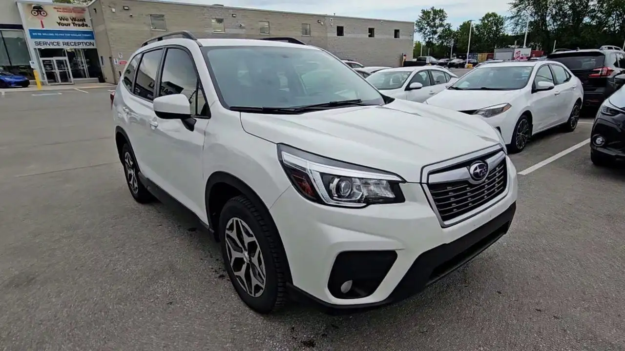 Subaru Forester снимка Subaru Forester