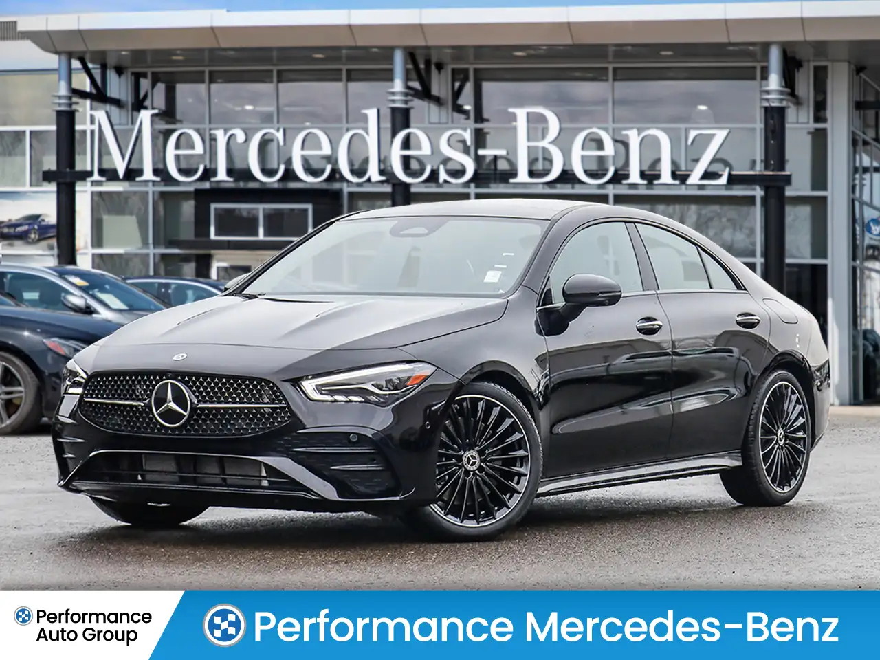 Mercedes-Benz CLA снимка Mercedes-Benz CLA
