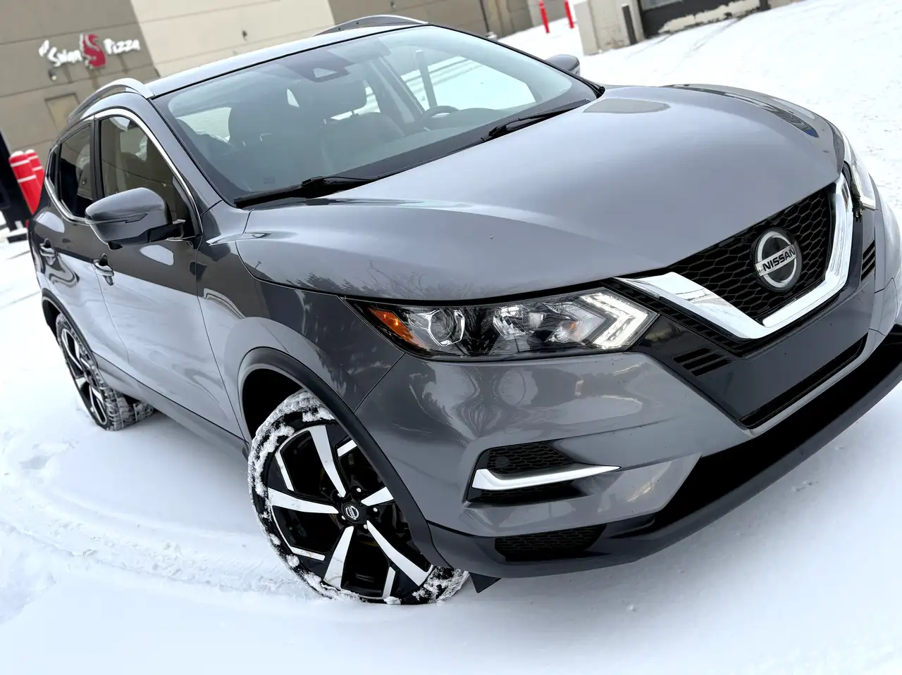 Nissan Qashqai снимка Nissan Qashqai