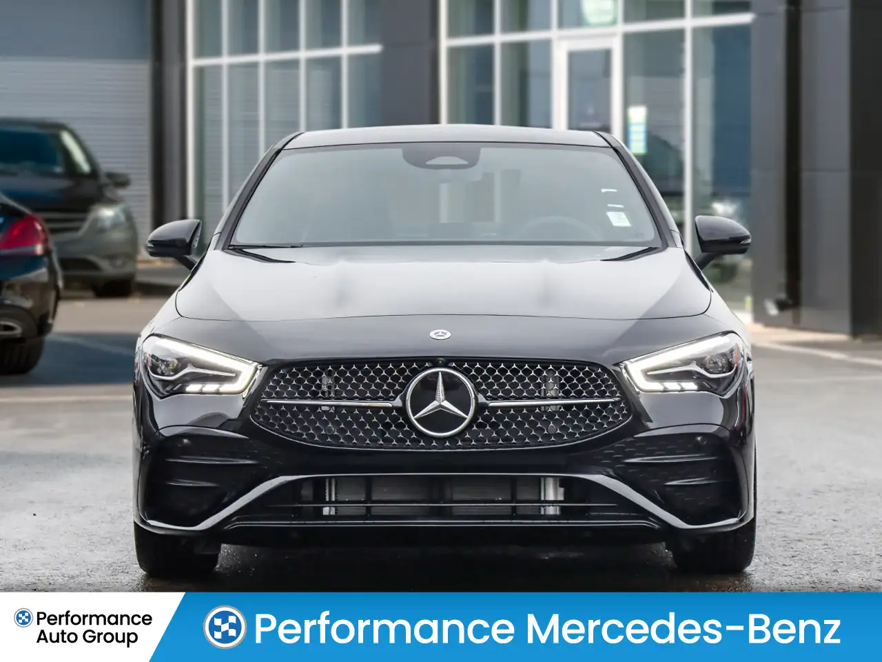 Mercedes-Benz CLA снимка Mercedes-Benz CLA