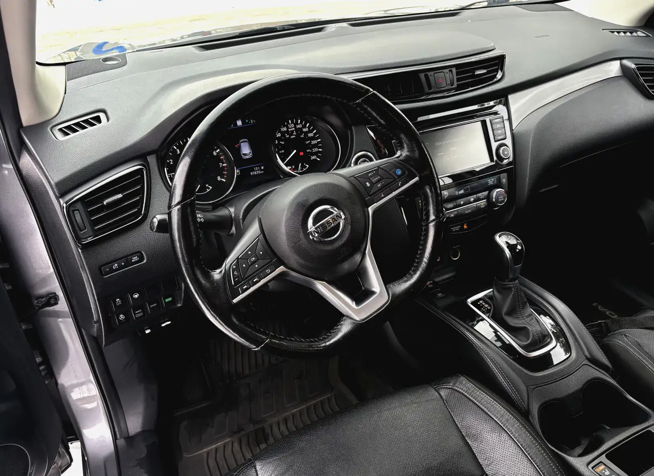 Nissan Qashqai снимка Nissan Qashqai