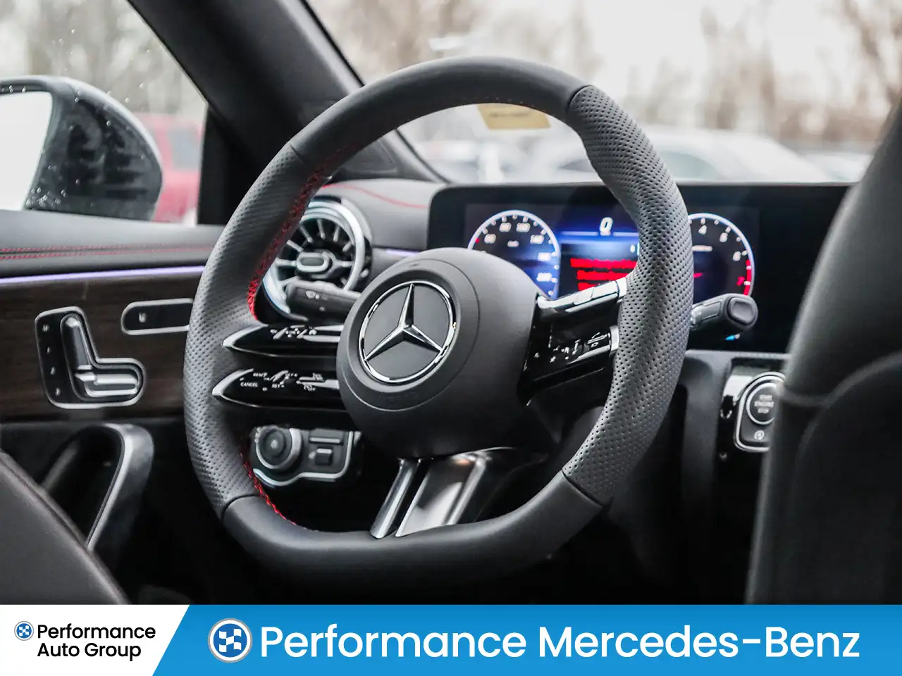 Mercedes-Benz CLA снимка Mercedes-Benz CLA